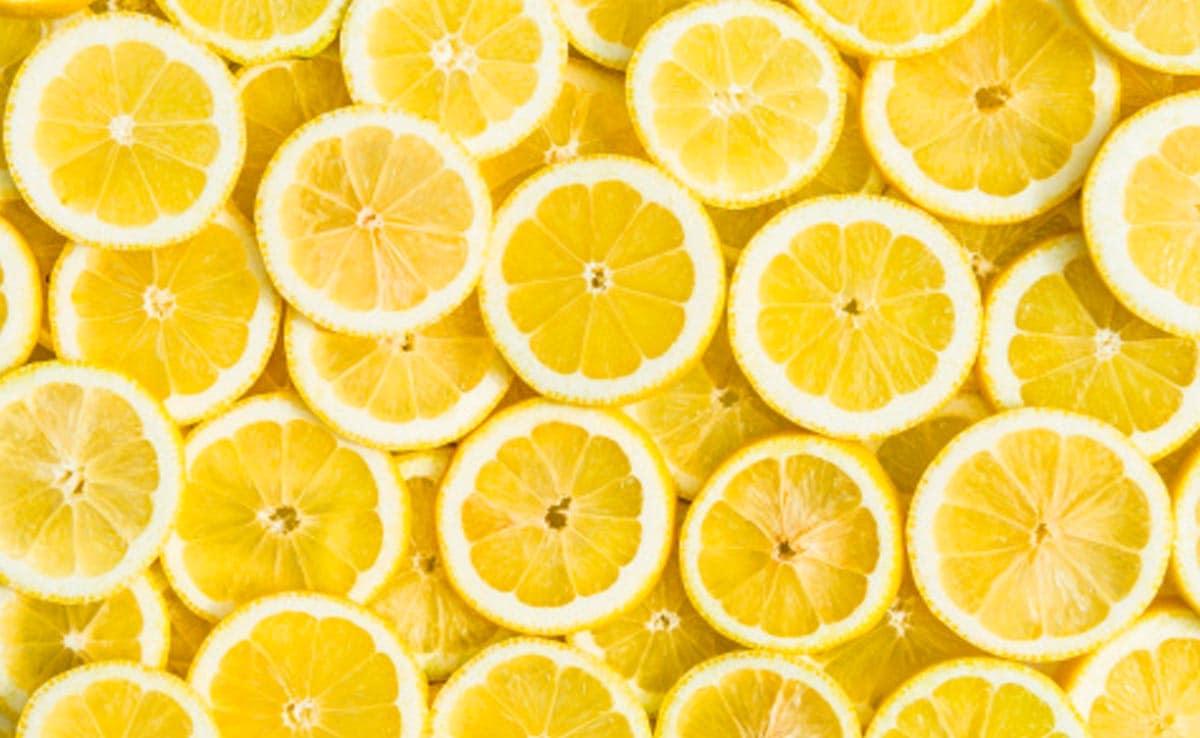 10 Health Benefits Of Adding Lemons To Your Daily Diet