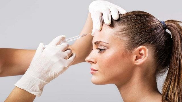 Botox Symptoms, Risk Factors & Treatment | Diseases List A-Z