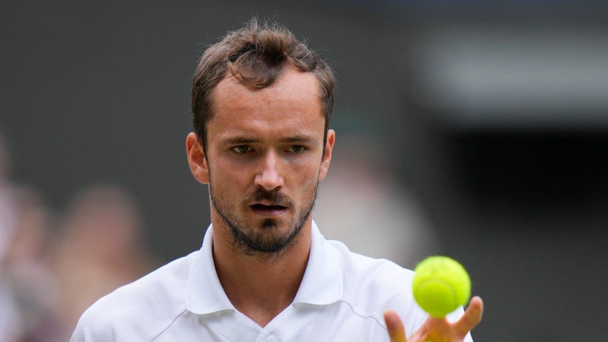 Top Men's Tennis Stars Complain About Quality of Balls Used in Tournaments