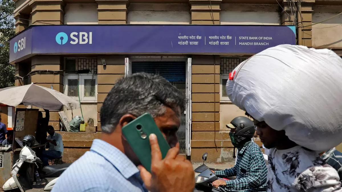 SBI seeks $1.25 billion in India’s largest bank loan of 2024