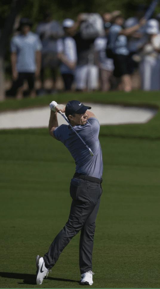 McIlroy one off the lead at World Tour Championship and in good shape to clinch Race to Dubai title