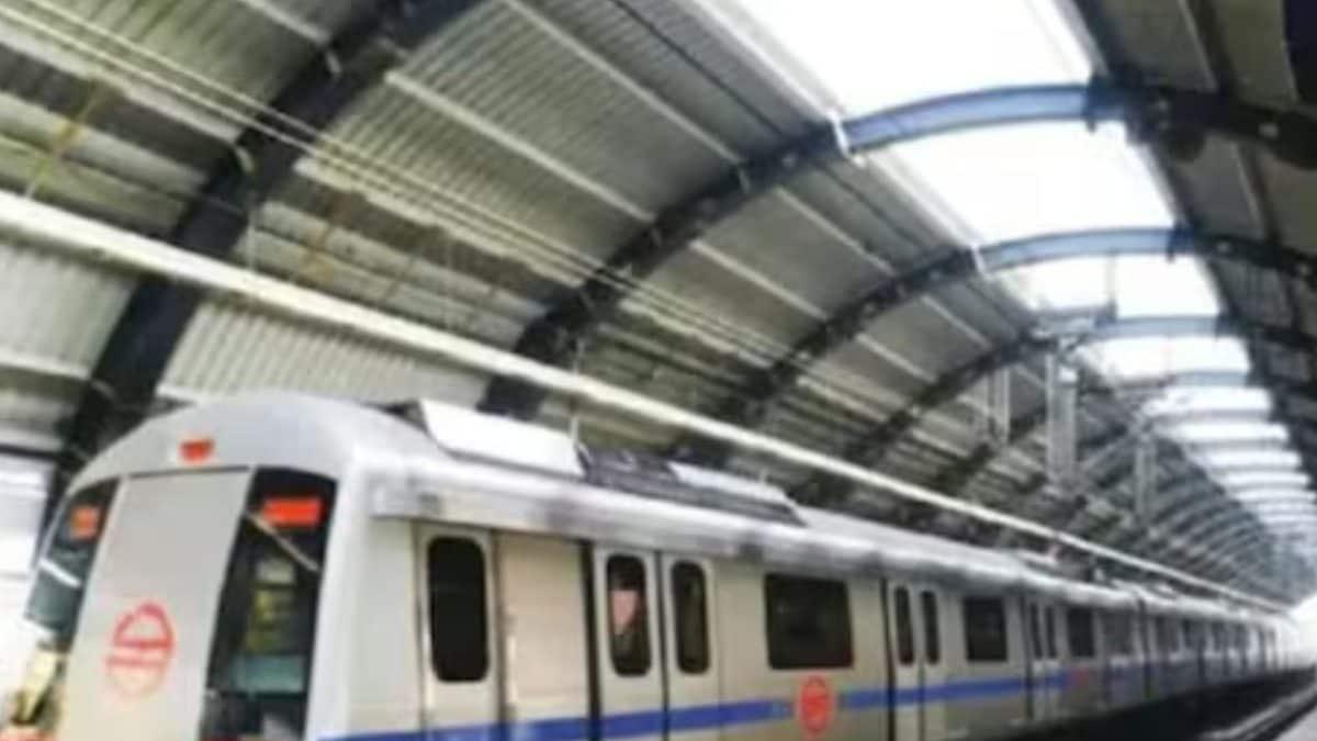 Metro's First Train For Phase-IV Operation Reaches Delhi: DMRC