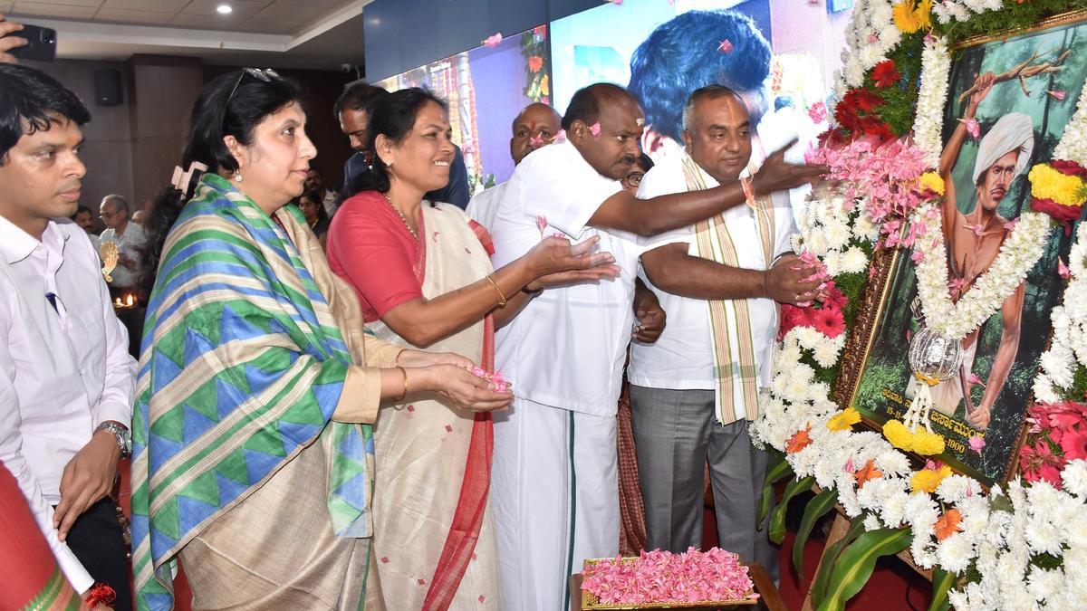 Government committed to tribal development, says Kumaraswamy